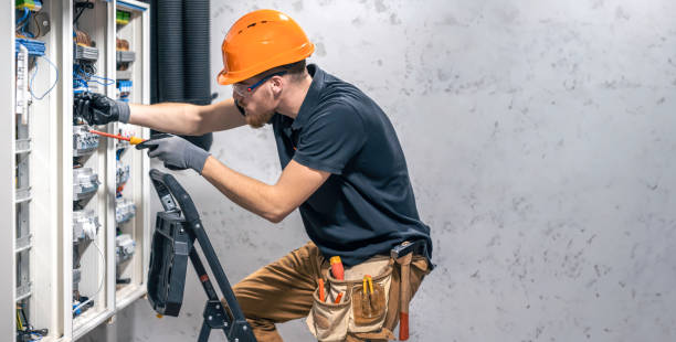 Best Emergency Electrical Repair  in Canadian, TX